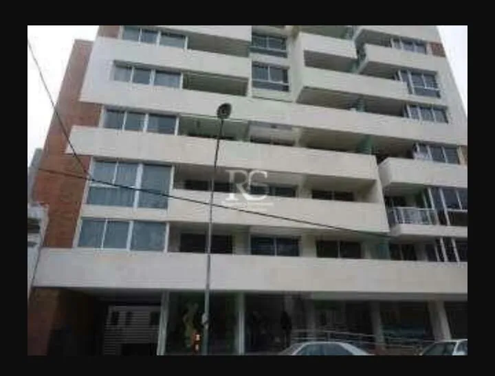 Vendo departamento de 1 Dormitorio con cochera en Barrio General Paz