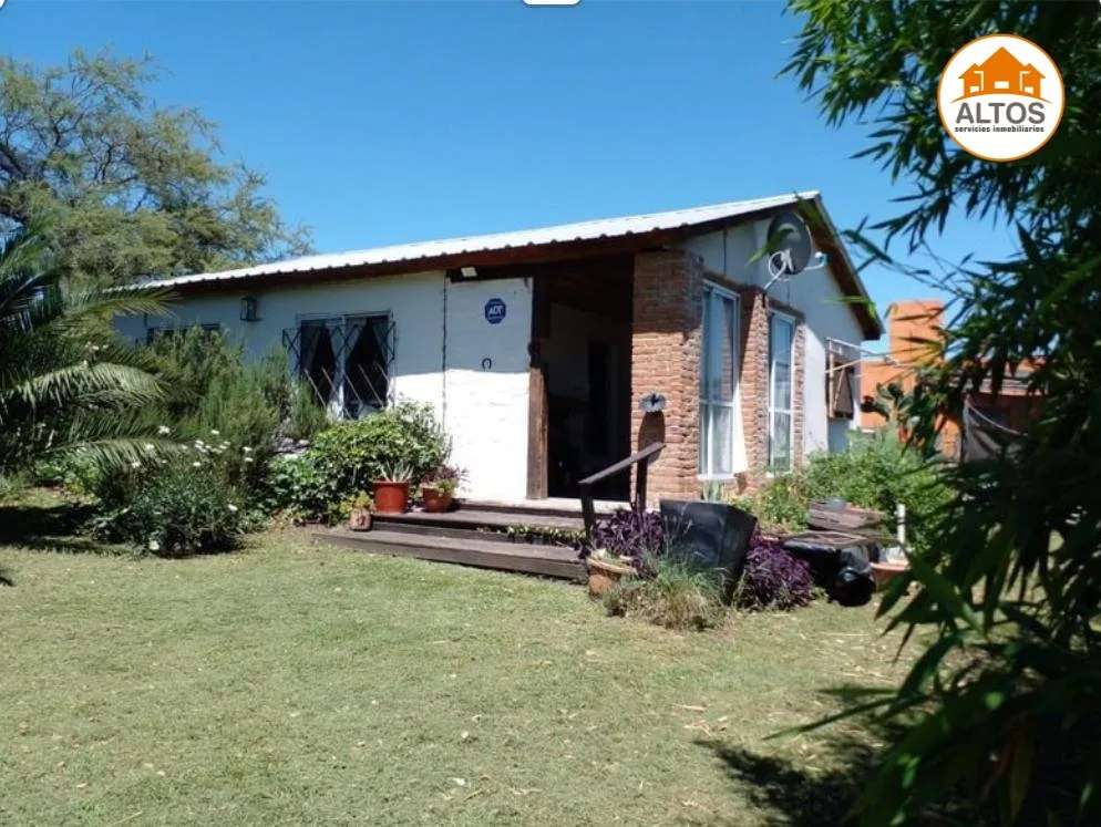 POTRERO DE GARAY- CASA TRES DORMITORIOS-TERRENO 600M2-A METROS DEL LAGO LOS MOLINOS-CORDOBA-ESCRITURA