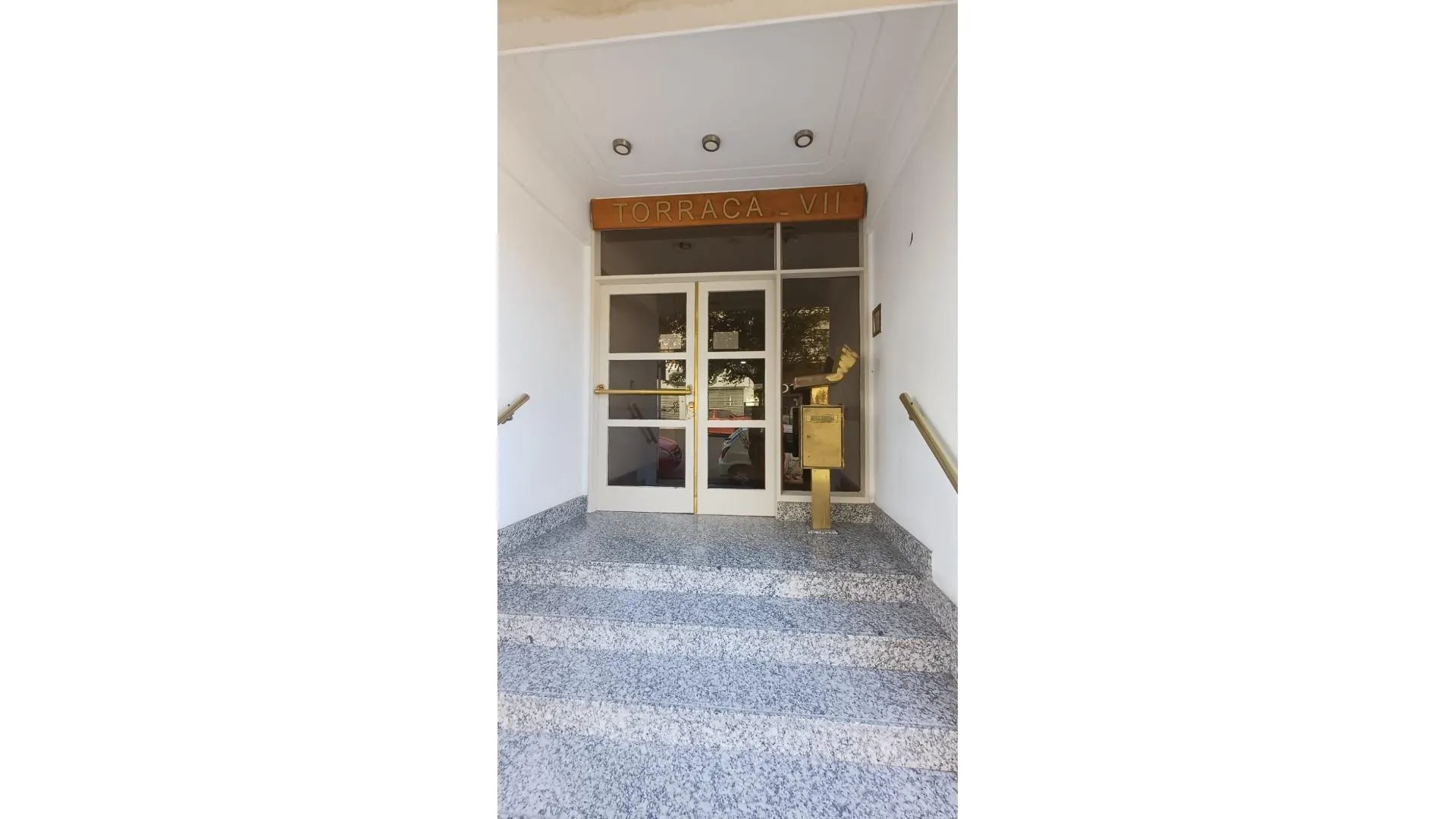 EXCELENTE DEPARTAMENTO EN COMODORO RIVADAVIA CENTRO