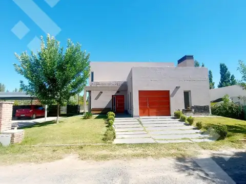 Casa en Venta en General Roca, Río Negro