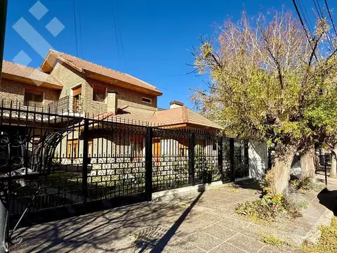 Casa en Venta en Allen, General Roca