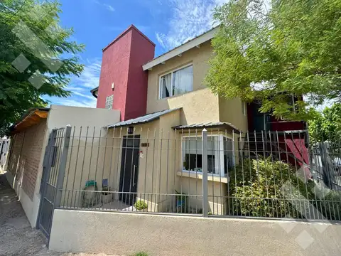 Casa en Venta en Neuquén, Confluencia