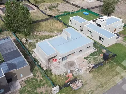 Casa en Venta en Plottier, Confluencia