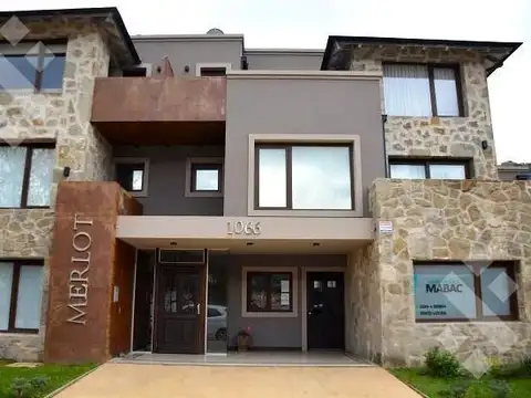 Local en Venta en San Martin de los Andes, Lácar