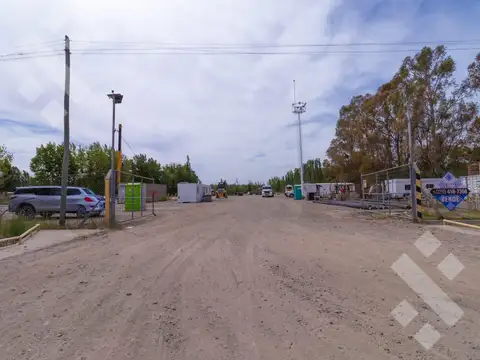 Galpón en Venta en Plottier, Confluencia