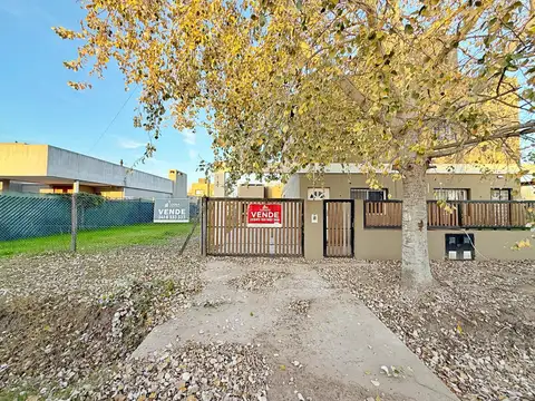 Casa en Venta en Roldan, San Lorenzo