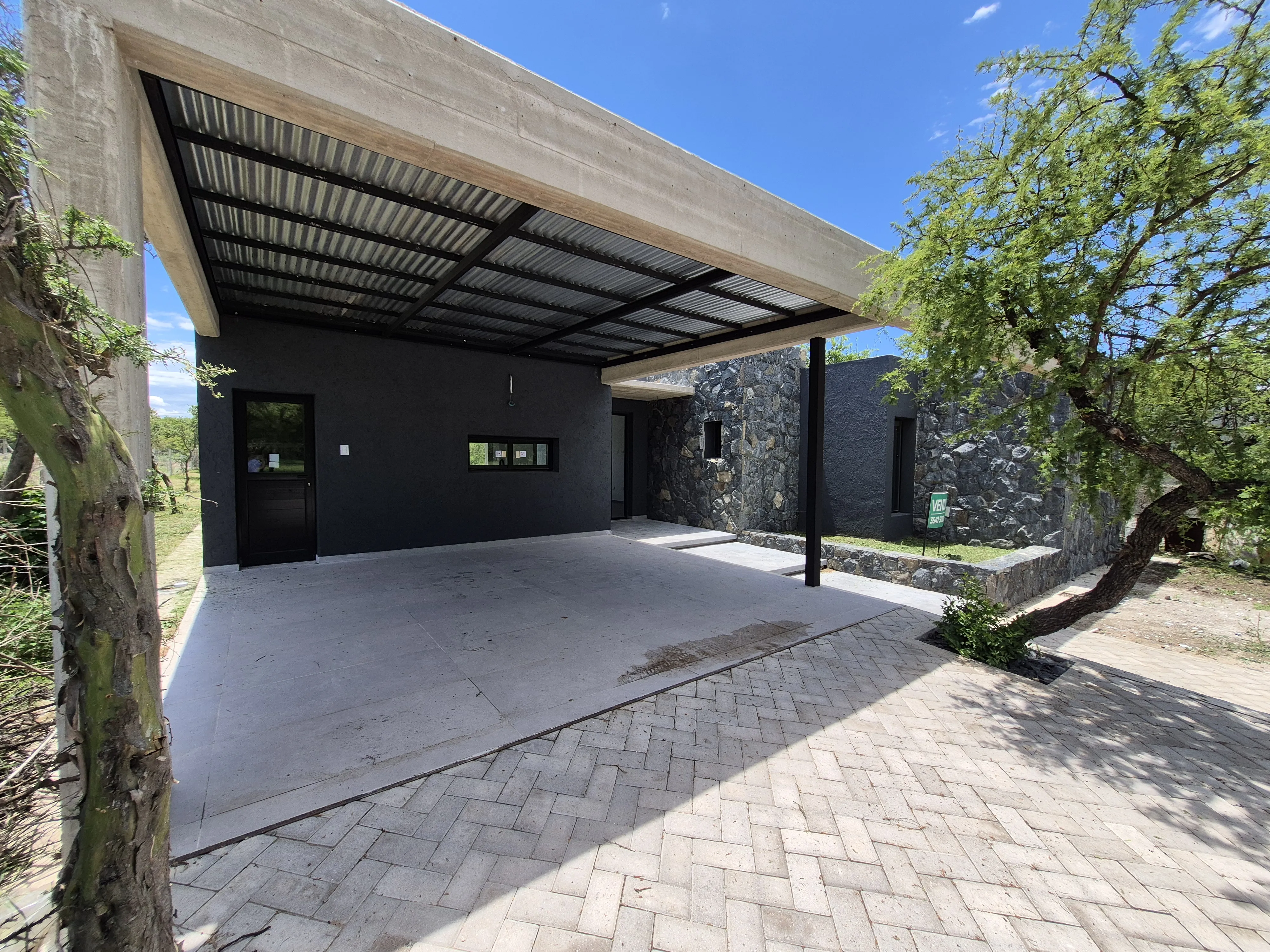 B° ALTAGRACIA COUNTRY GOLF - CASA A ESTRENAR - 3DORM - VENTA