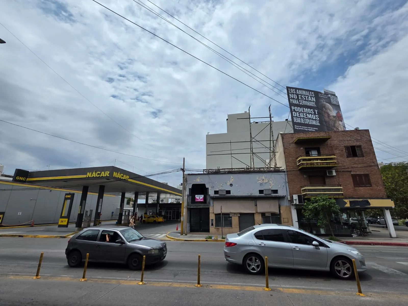Av. Castro Barros-IDEAL DESARROLLO COMERCIAL-
