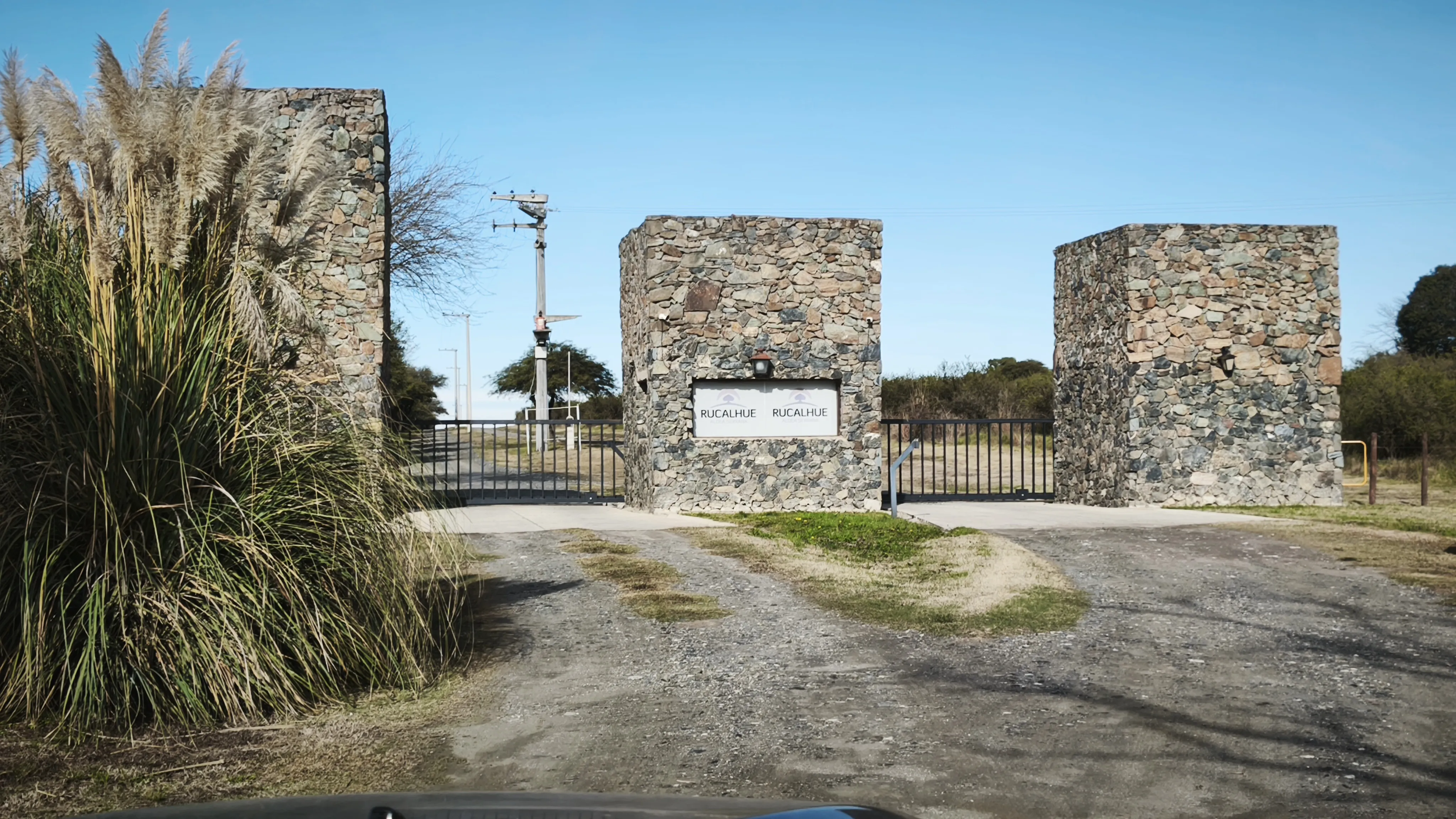 NUEVO PRECIO ¡VENTA EN LAS BAJADAS - CALAMUCHITA!  13.000 M² EN BARRIO CERRADO RUCALHUE