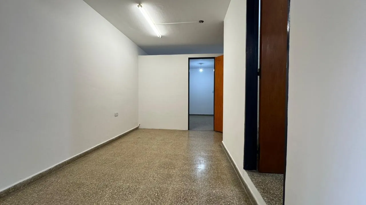 Centro – Oficina en venta 3 privados + kitchenette | Oportunidad