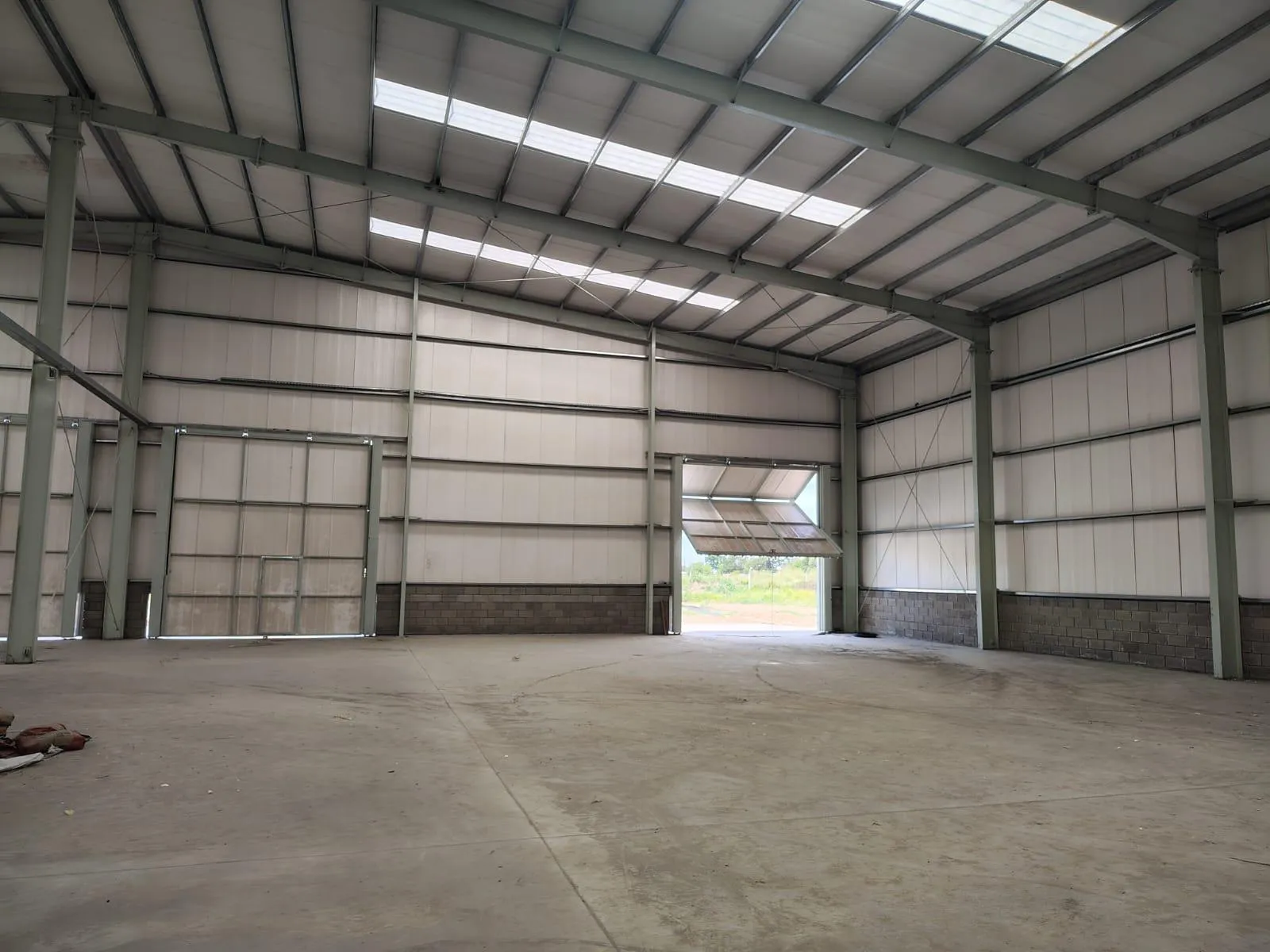 Deposito 1000 o 2000m2 con Rociadores a mtrs de Gral Manuel Savio