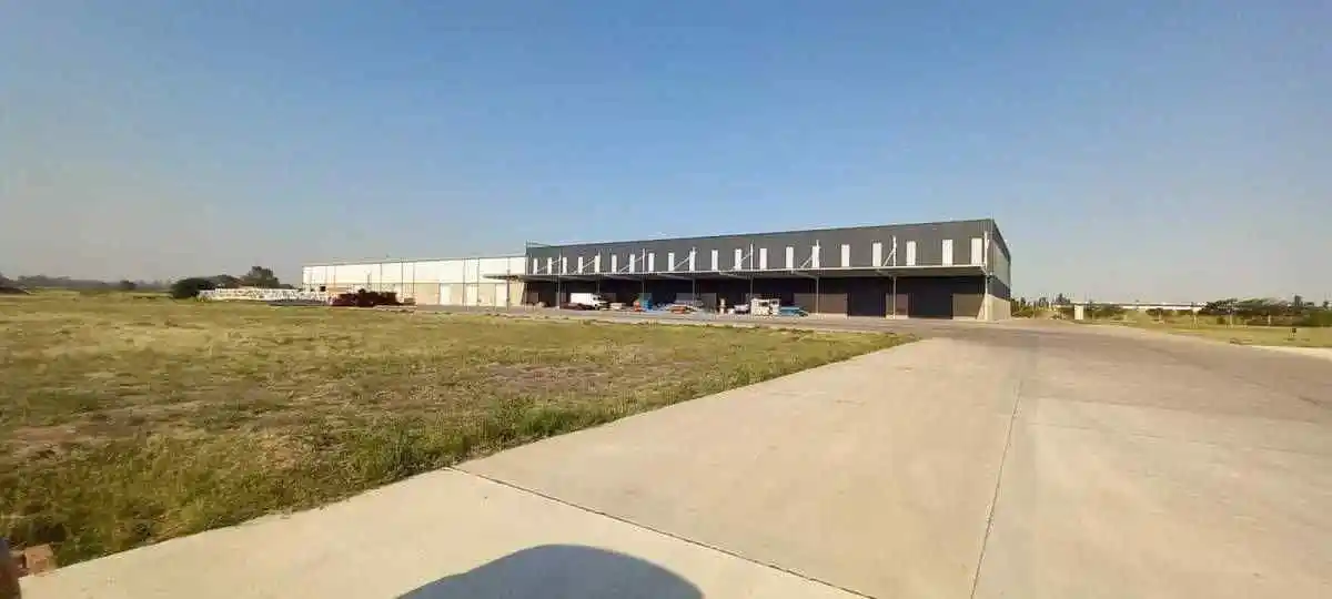 GALPÓN DE 1000 M2  EN ALQUILER EN LOS BOULEVARES - COLECTORA CIRCUNVALACIÓN NORT...