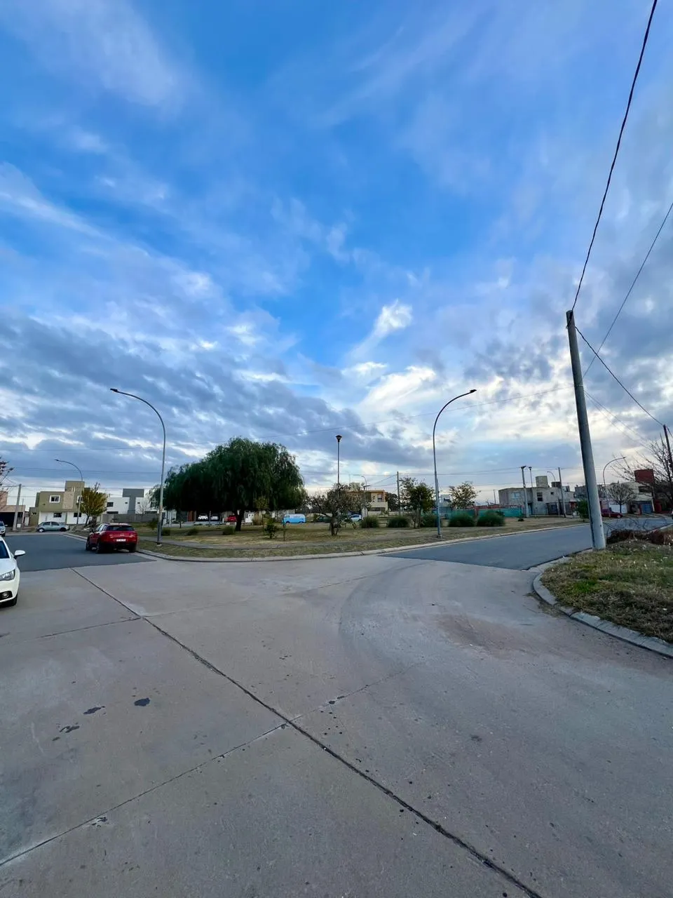 VENTA el mejor lote de Valle Cercano excelente ubicación