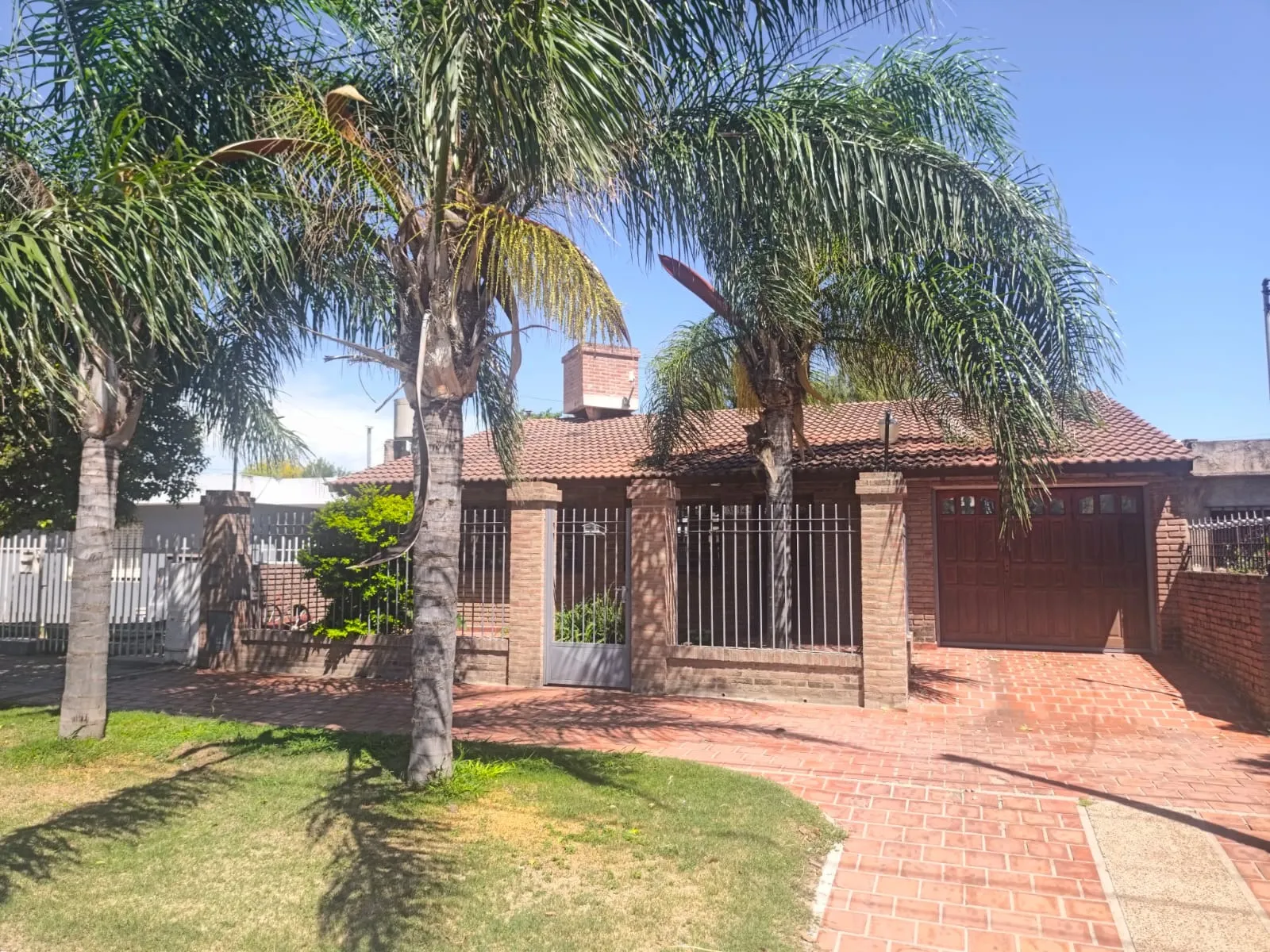 SAN FELIPE! MUY LINDA! 3 DOR ! COCHERA! PATIO ! ESCRITURA!