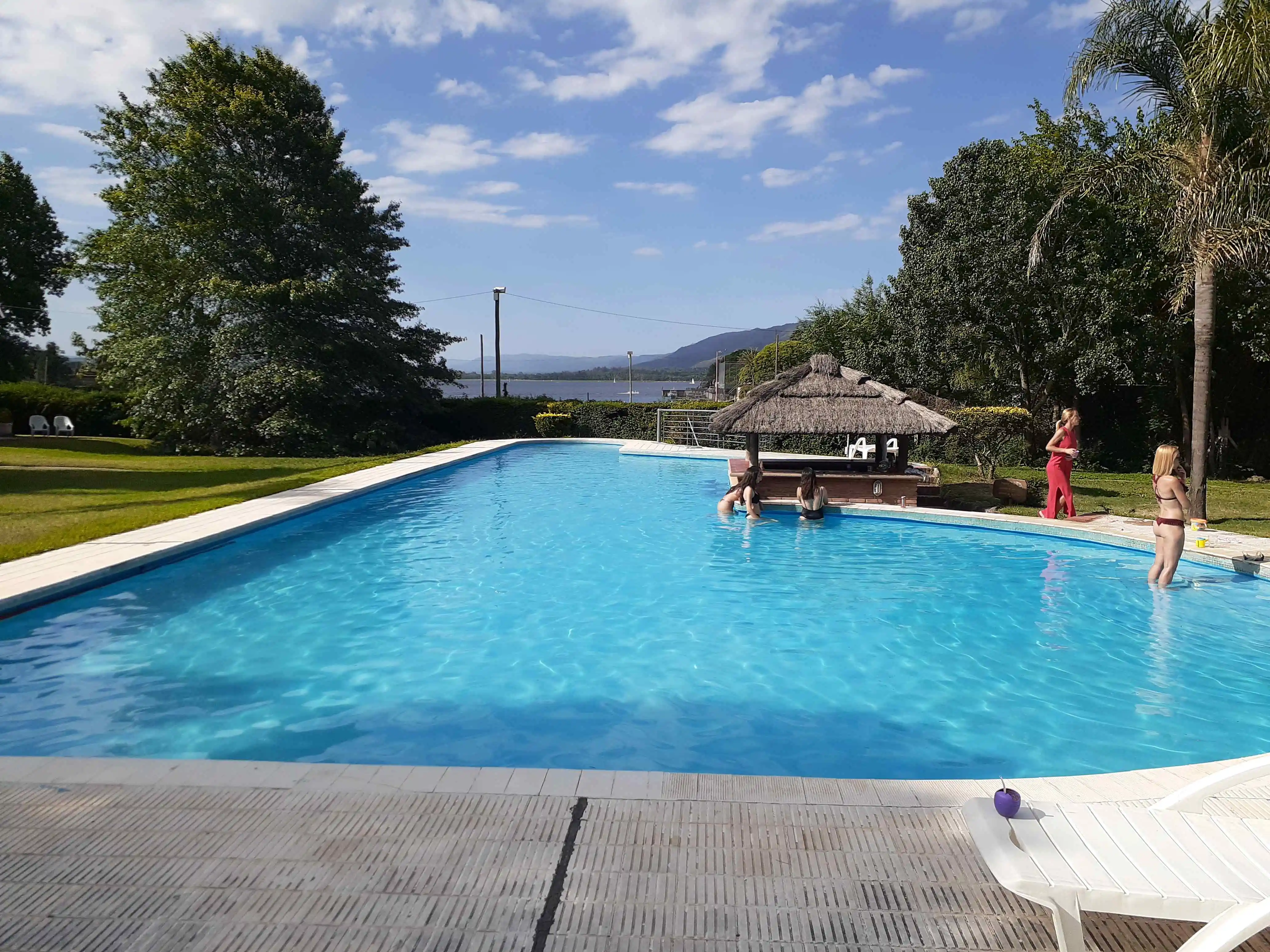 Alquiler Temporal Muy Coqueto Duplex en Country Privado c/Vista al Lago