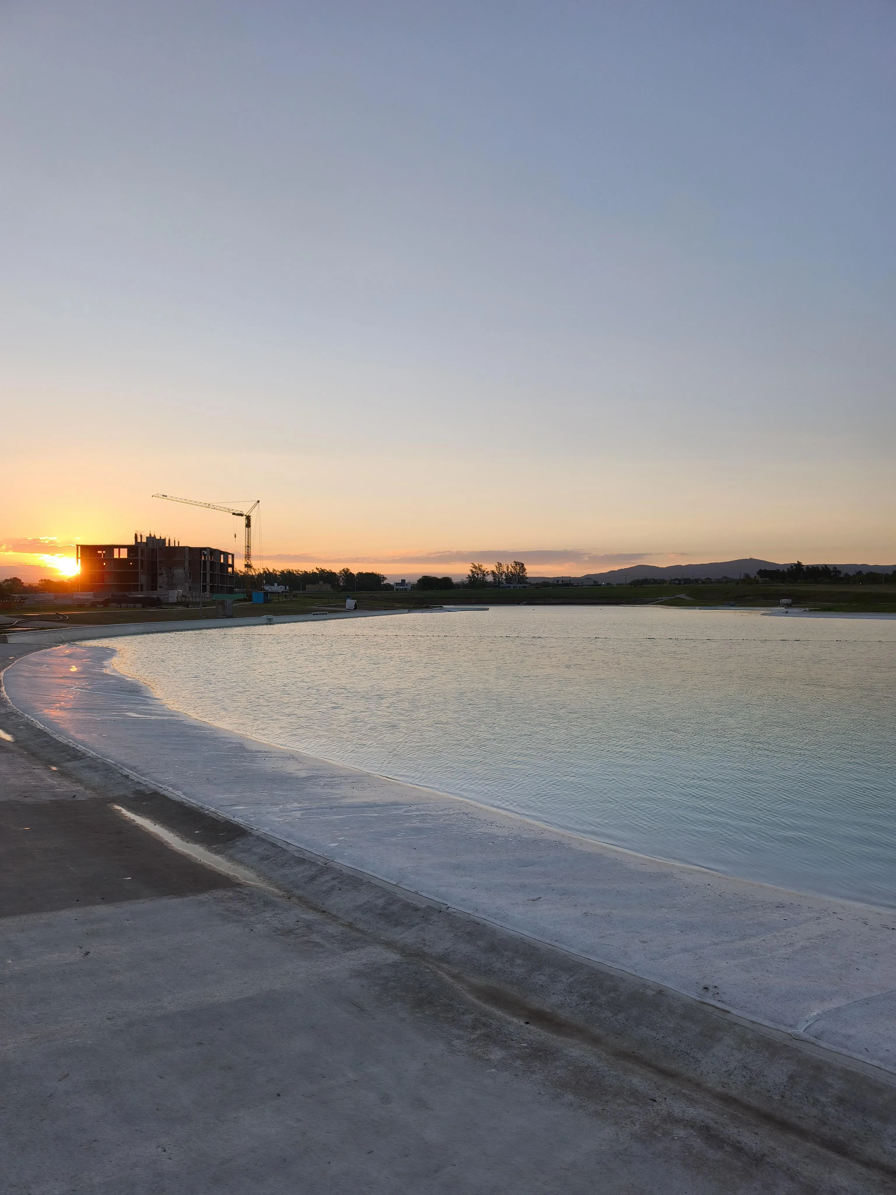 ACQUAVISTA - LOTE CENTRAL DE 620 M2 - CERCA LAGUNA - POSESION INMEDIATA