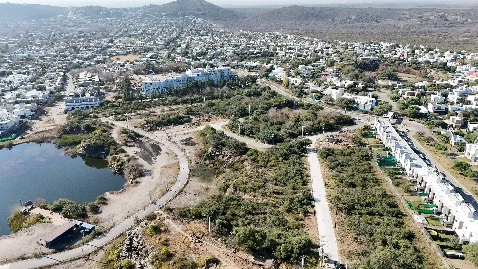 ALTOS DE LA ESTANZUELA - LOTE CON ENTREGA Y ESCRITURA INMEDIATA