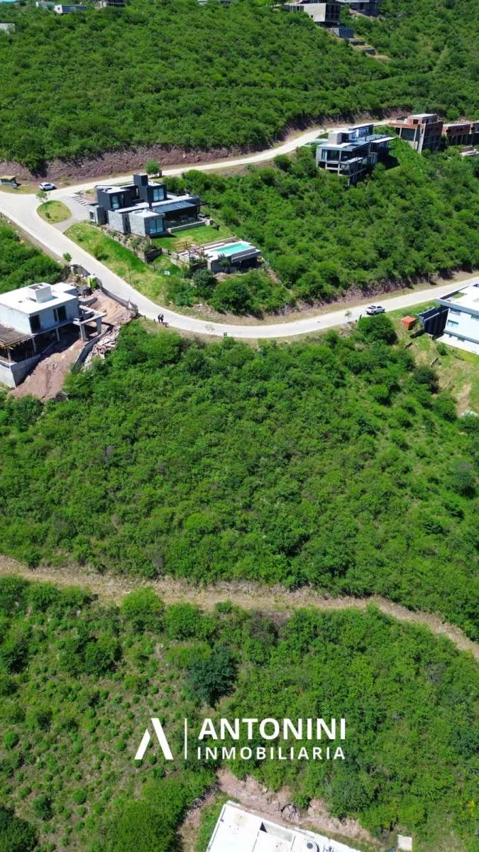 Lote Terreno en Country La Deseada 1264m2