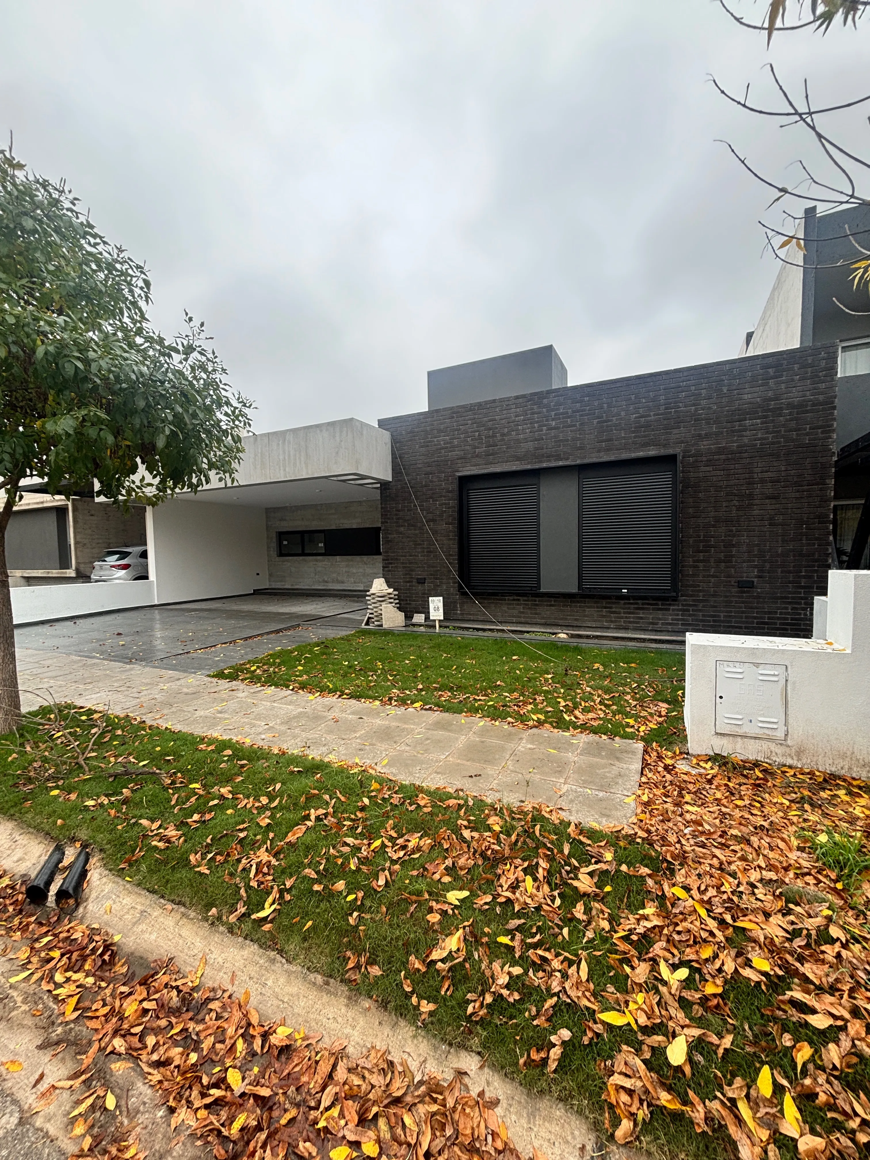 SOMA VENDE HERMOSA CASA A ESTRNEAR 3 DORM 3 BÑOS GREEN VILLE 2