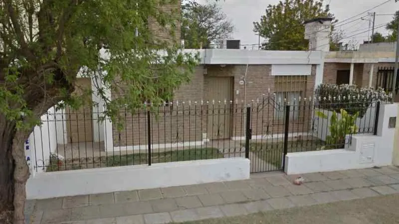 DUEÑO Alquila - Casa 2 Dormitorios - Bº Talleres Sud