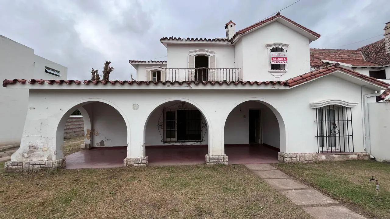 ALQUILER Tejeda 4133 CASONA ANTIGUA USO COMERCIAL gastronomico coworking oficina...
