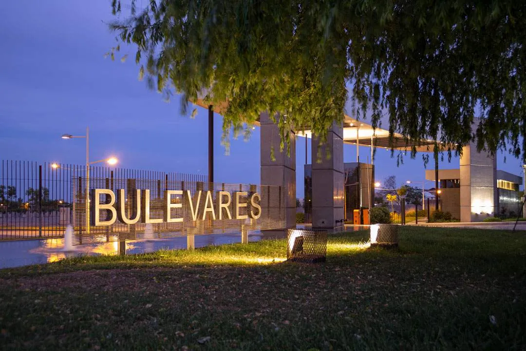 terreno en venta los boulevares