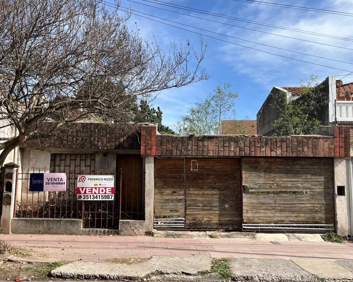 VENDO LOTE EN ALTO ALBERDI PARA CONSTRUCCIÓN EN ALTURA