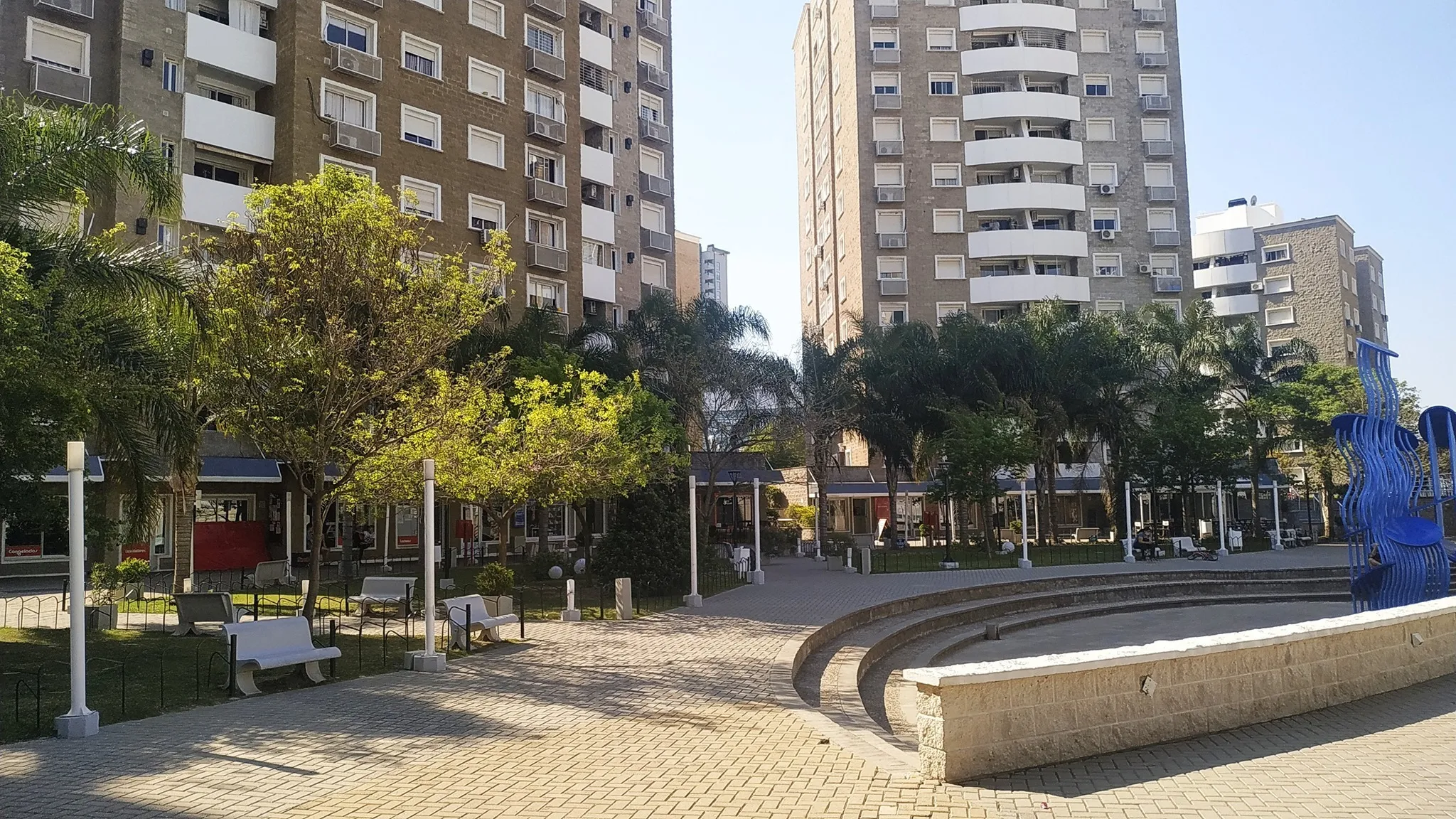Complejo VILLASOL GAMA. SUPER OPORTUN! Cochera cubierta en subsuelo. Escritura!