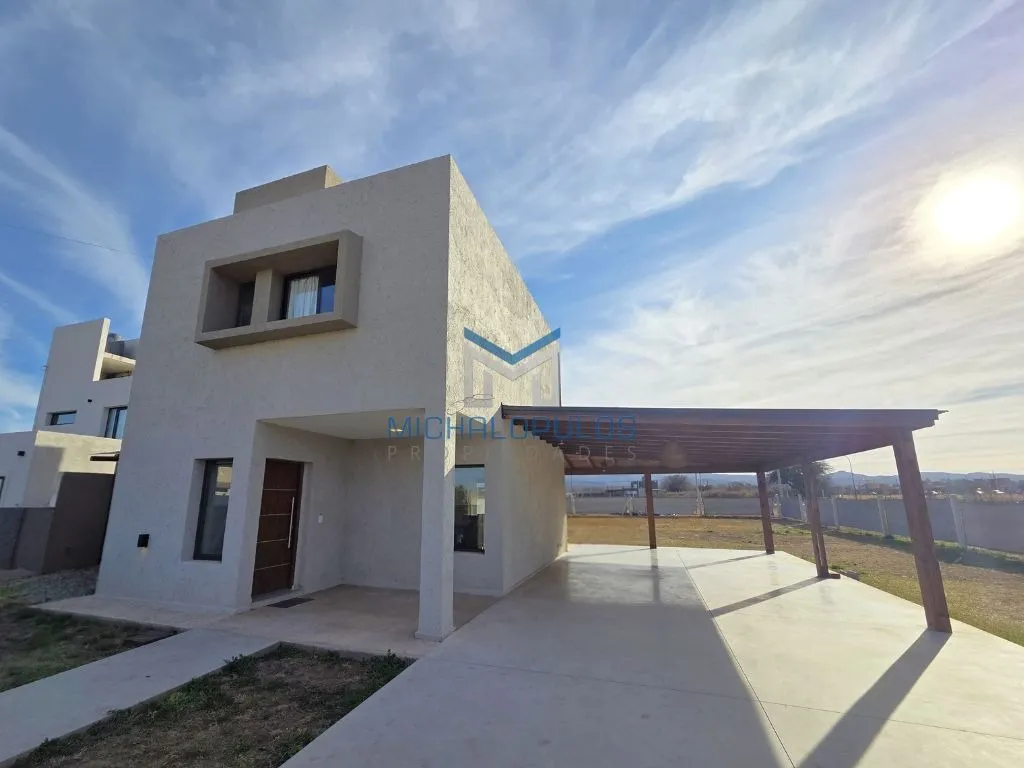 Venta casa 3 dormitorios alta gracia villa juana financiacion