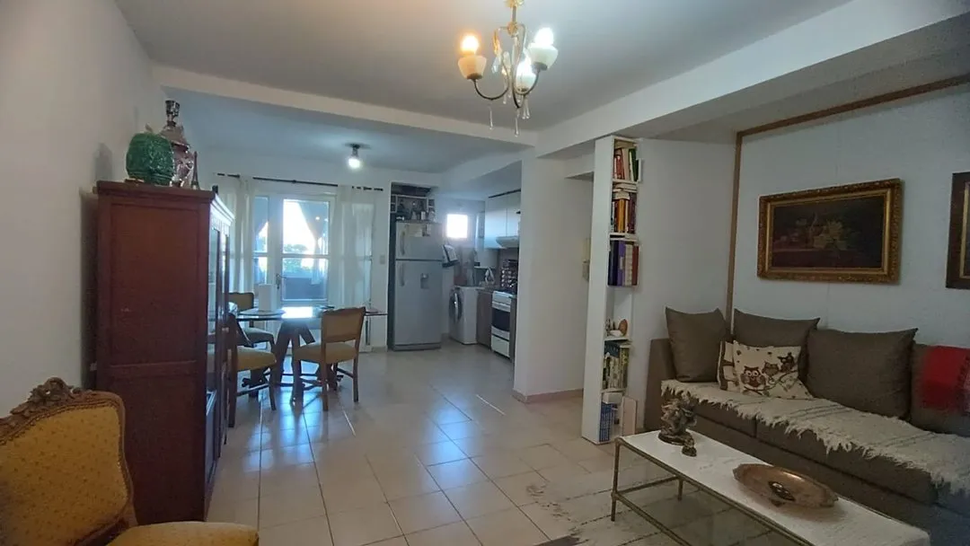 DEPARTAMENTO CORDOBA B° GUEMES 2 DORMI BALCON PISO 2º SEGURIDAD LA CAÑADA VENTA