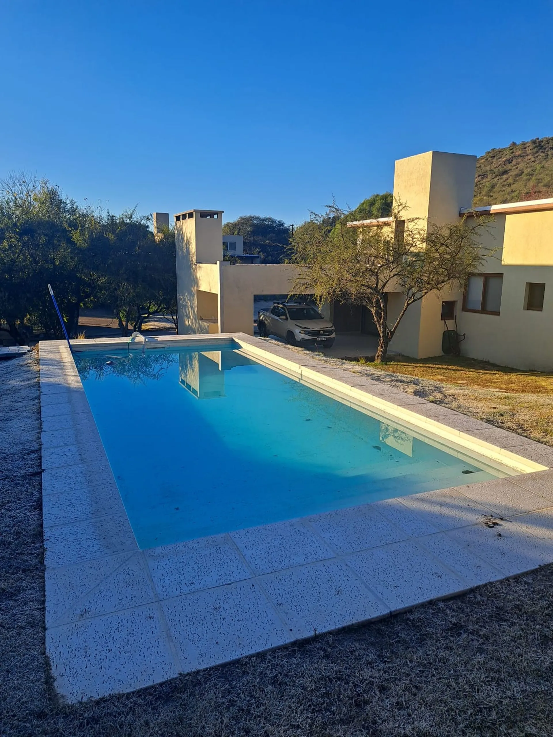 CASA COUNTRY POTRERILLO DE LARRETA APTA CREDITO CORDOBA ALTA GRACIA 4 DORMI PILETA  VENTA