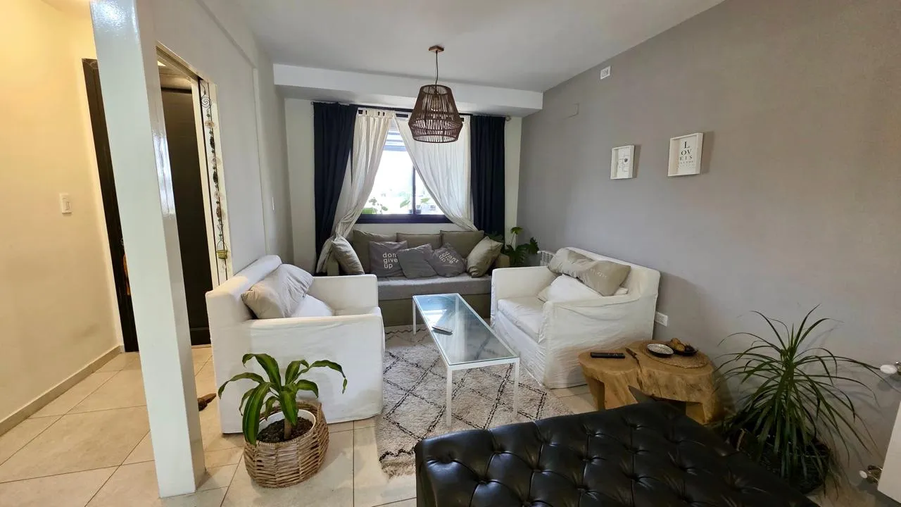 VENTA DE AMPLIO DUPLEX MANSOS DEL SUR
