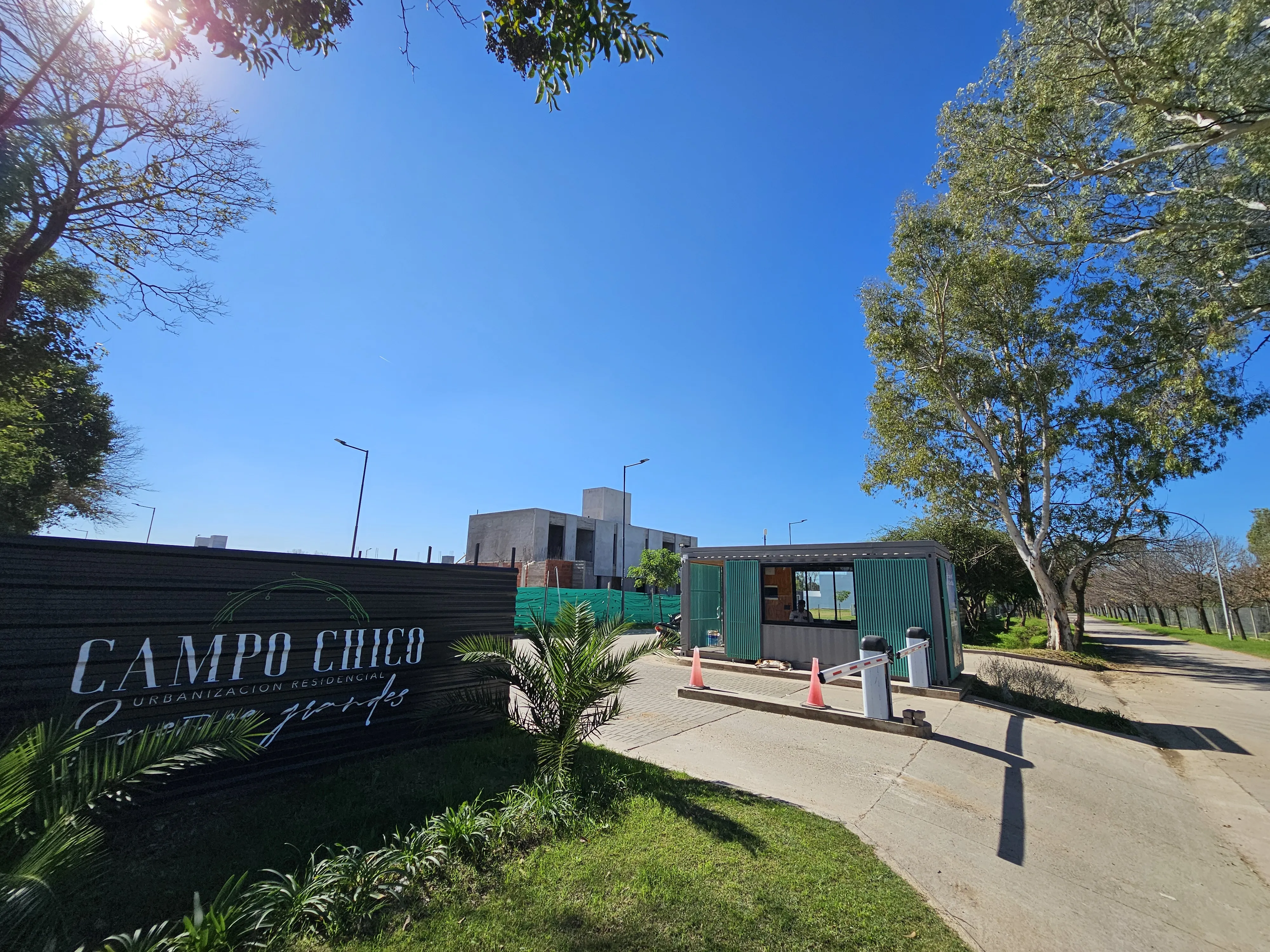 Lote en B° Cerrado Campo Chico. Apto Duplex