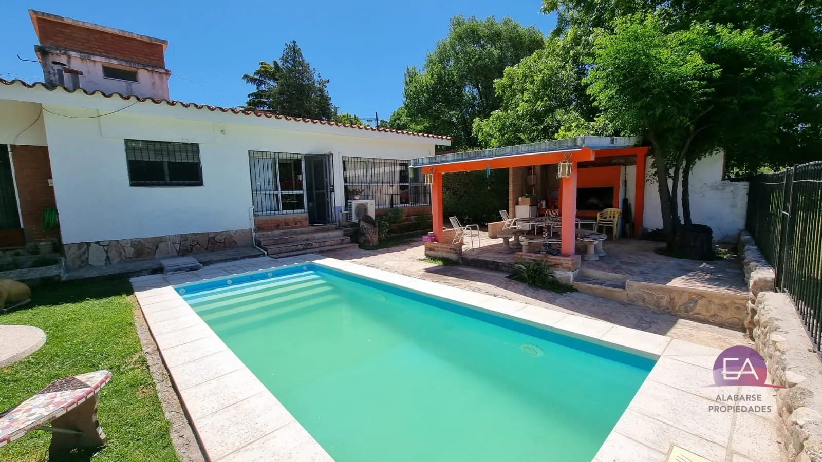 Un lugar mar magico en San Antonio de Arredondo con salida al rio