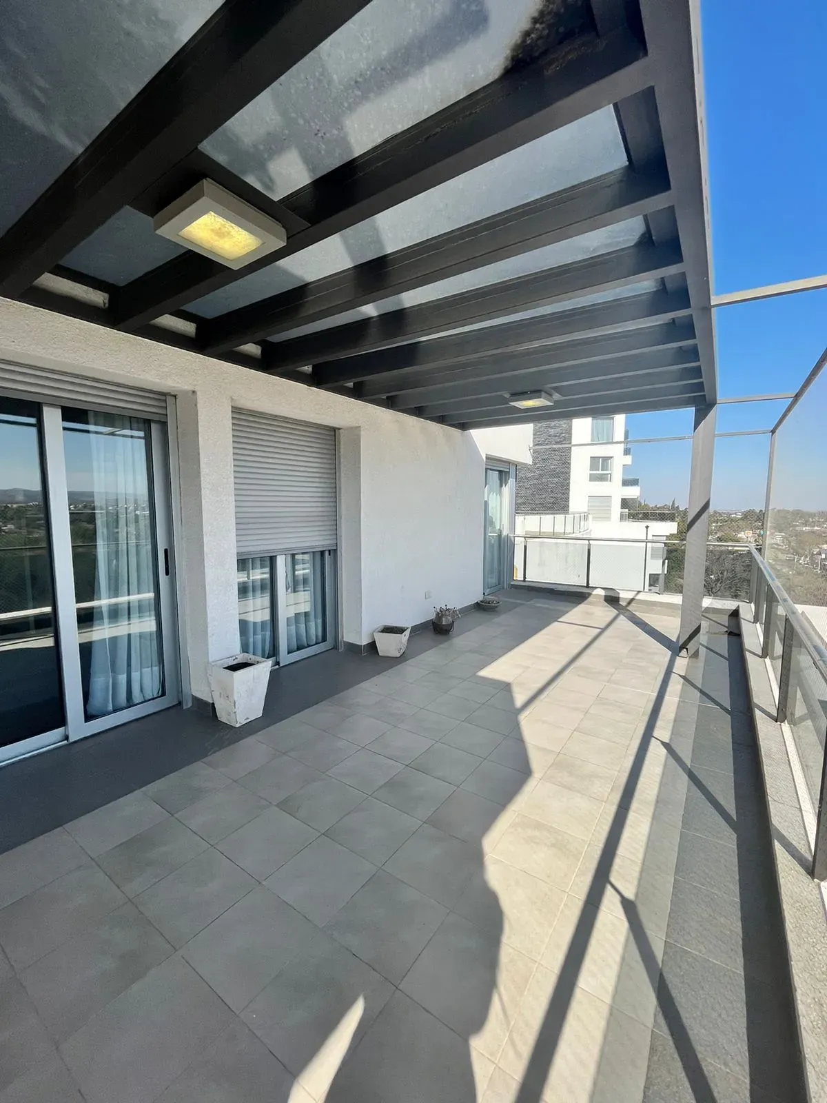 Departamento en Venta 3 Dormitorios con Cochera | 220 m² | Casonas del Golf | Vi