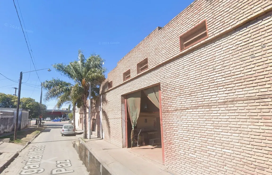 GALPÓN EN VENTA – 284 m² Cubiertos – Remedios de Escalada – Con Escritura