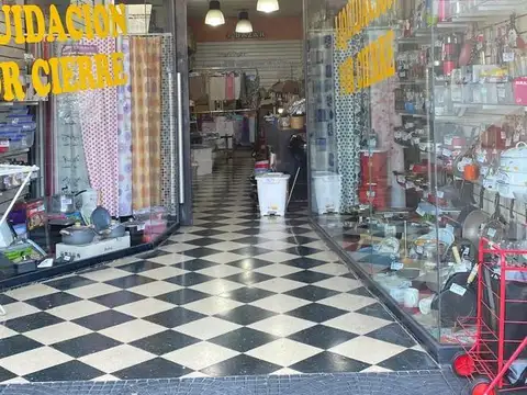 Local en Alquiler en Flores, CABA