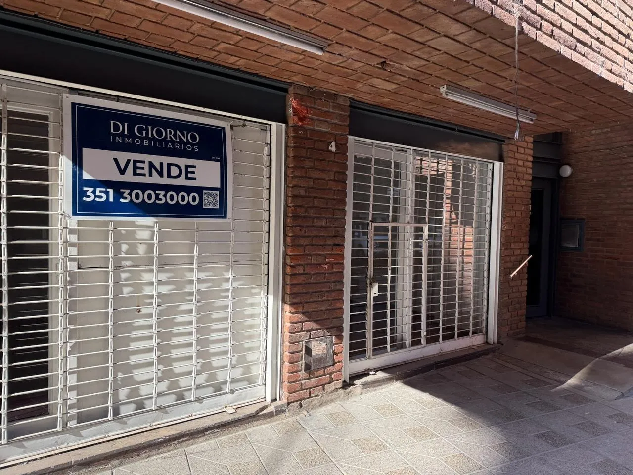 Local en venta a metros del Patio Olmos