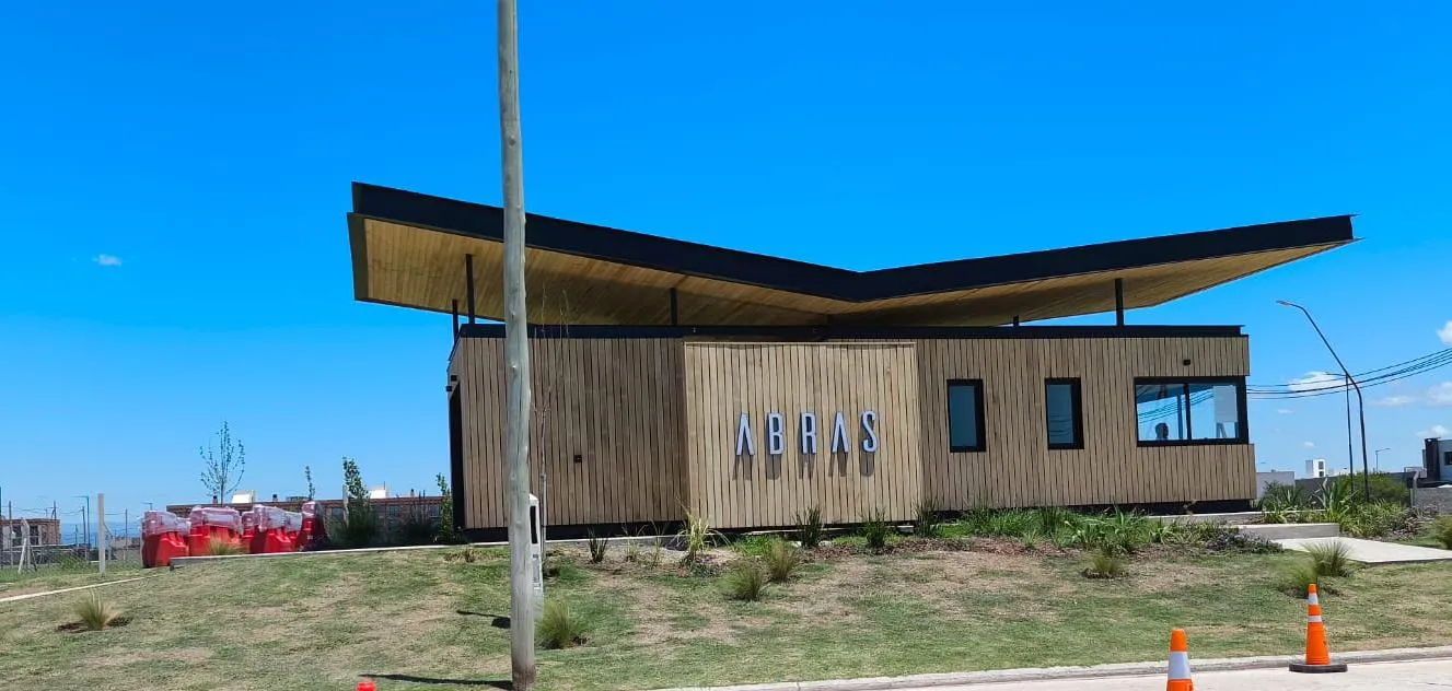 ABRAS DE MANANTIALES SE VENDE LOTE APTO DUPLEX 12x25