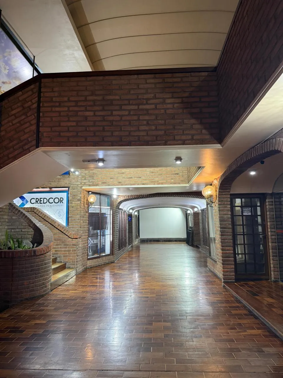 OFICINA EN VENTA CALLE TUCUMAN 156
