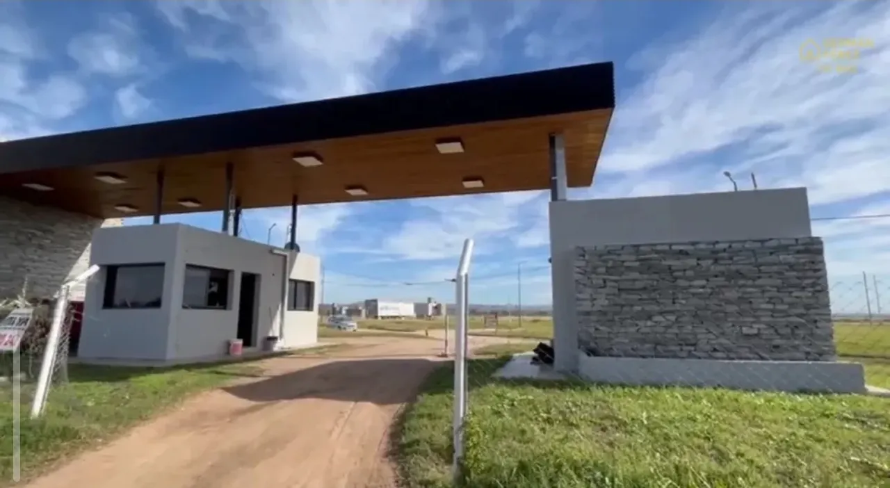 Vendo terreno en La Ernestina con escritura y financiación
