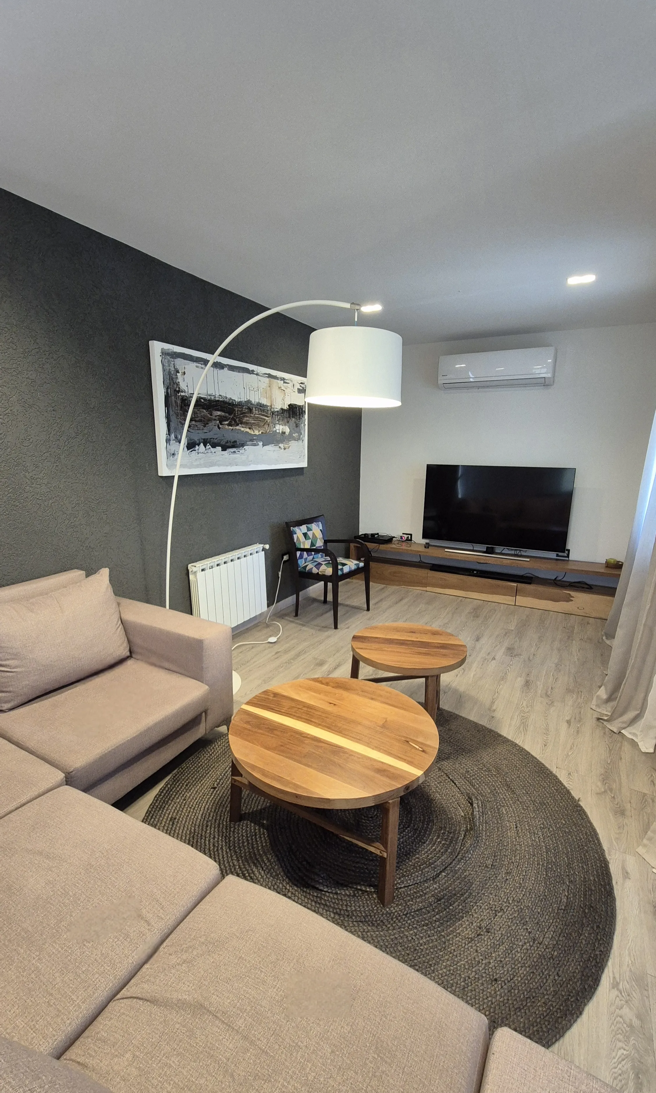 Venta! Casa De 4 Dormitorios Con Hermosa Vista A Las Sierras Quincho Pileta Unquillo!