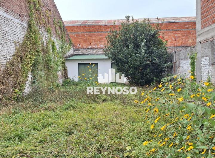 Casa · 180m² · 4 Ambientes · 1 Cochera