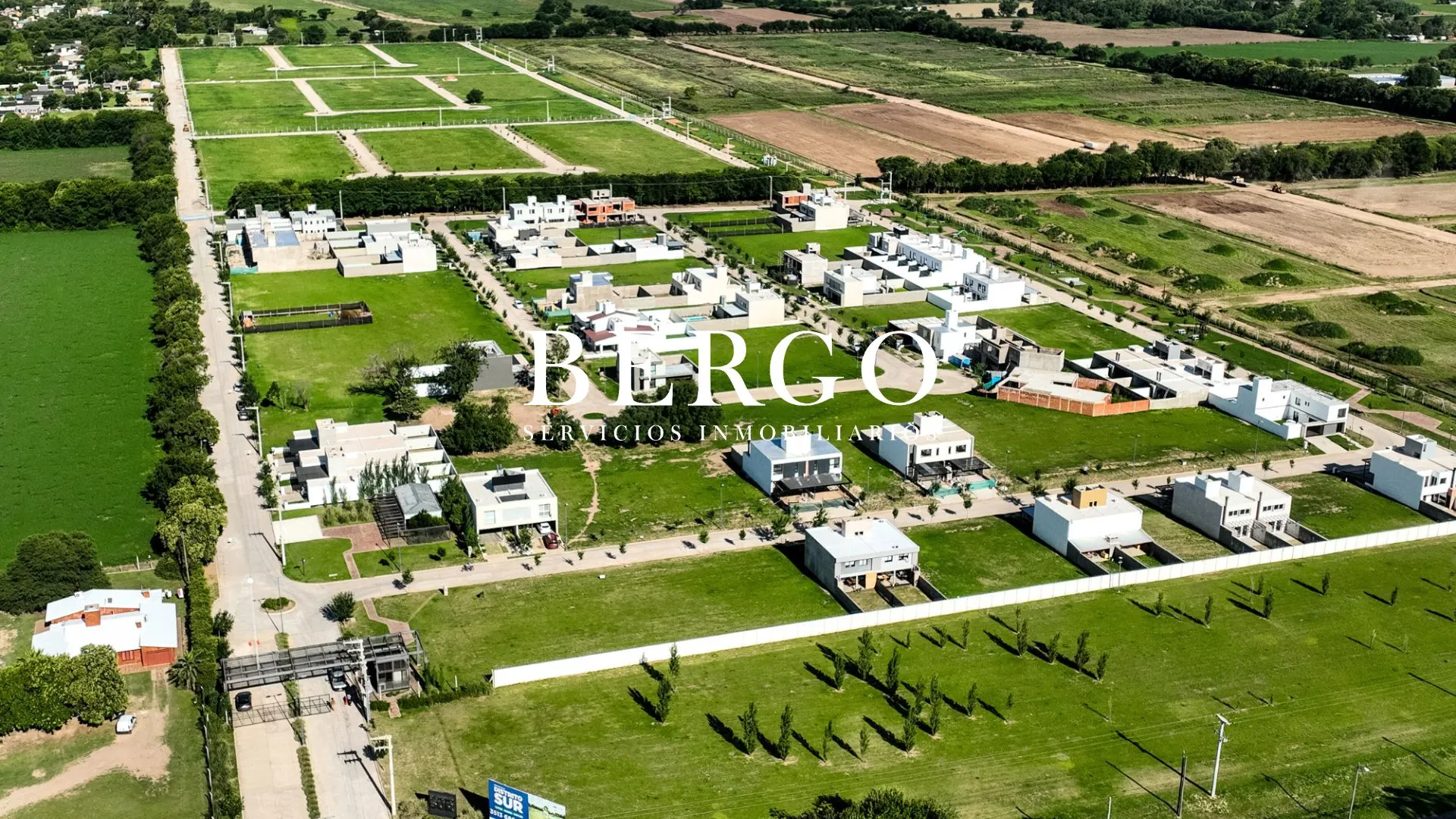 APTO DUPLEX - DISTRITO SUR