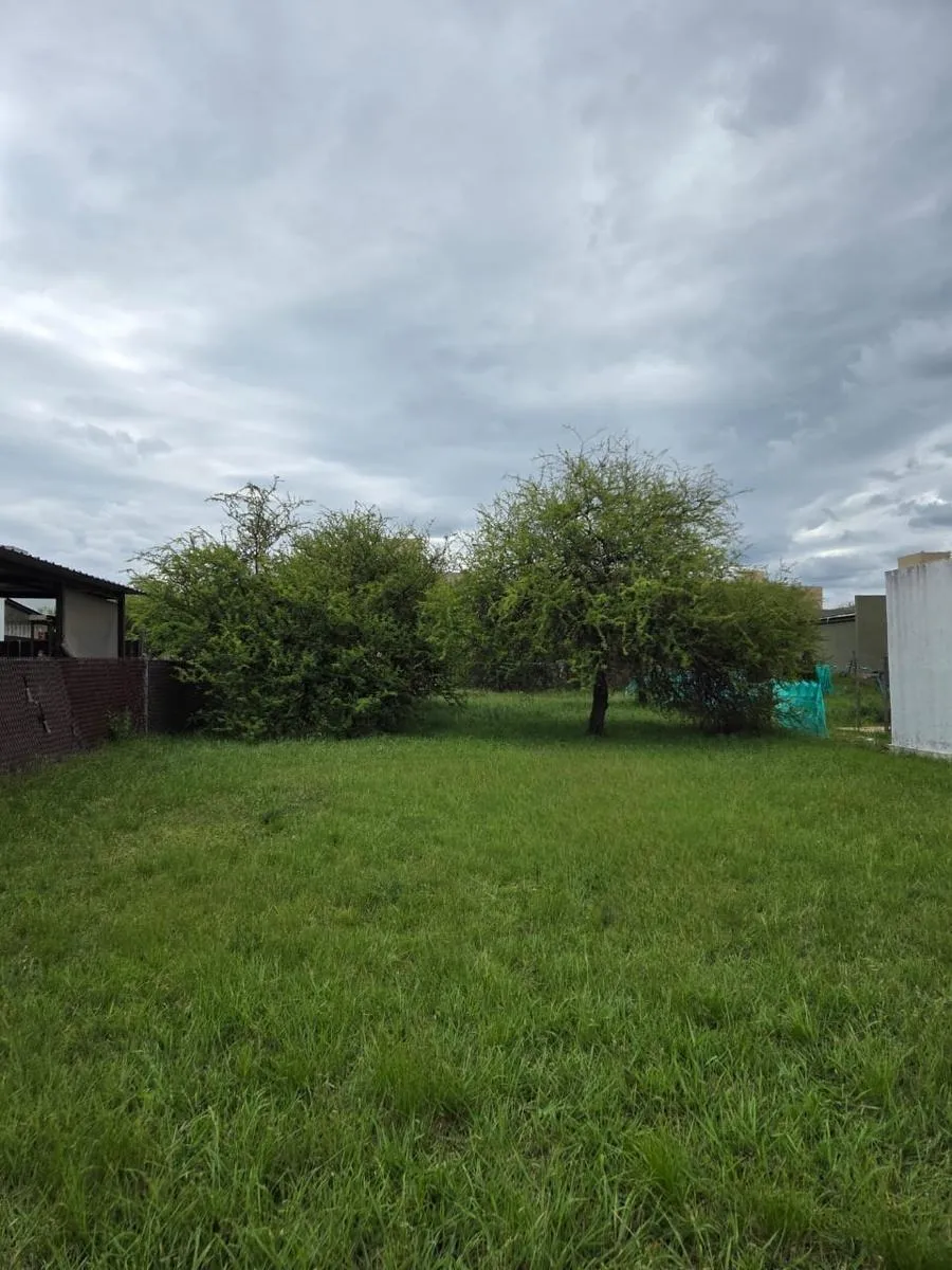 Lote 476m2 en VILLA CATALINA, sobre Ruta E53 Rio Ceballos