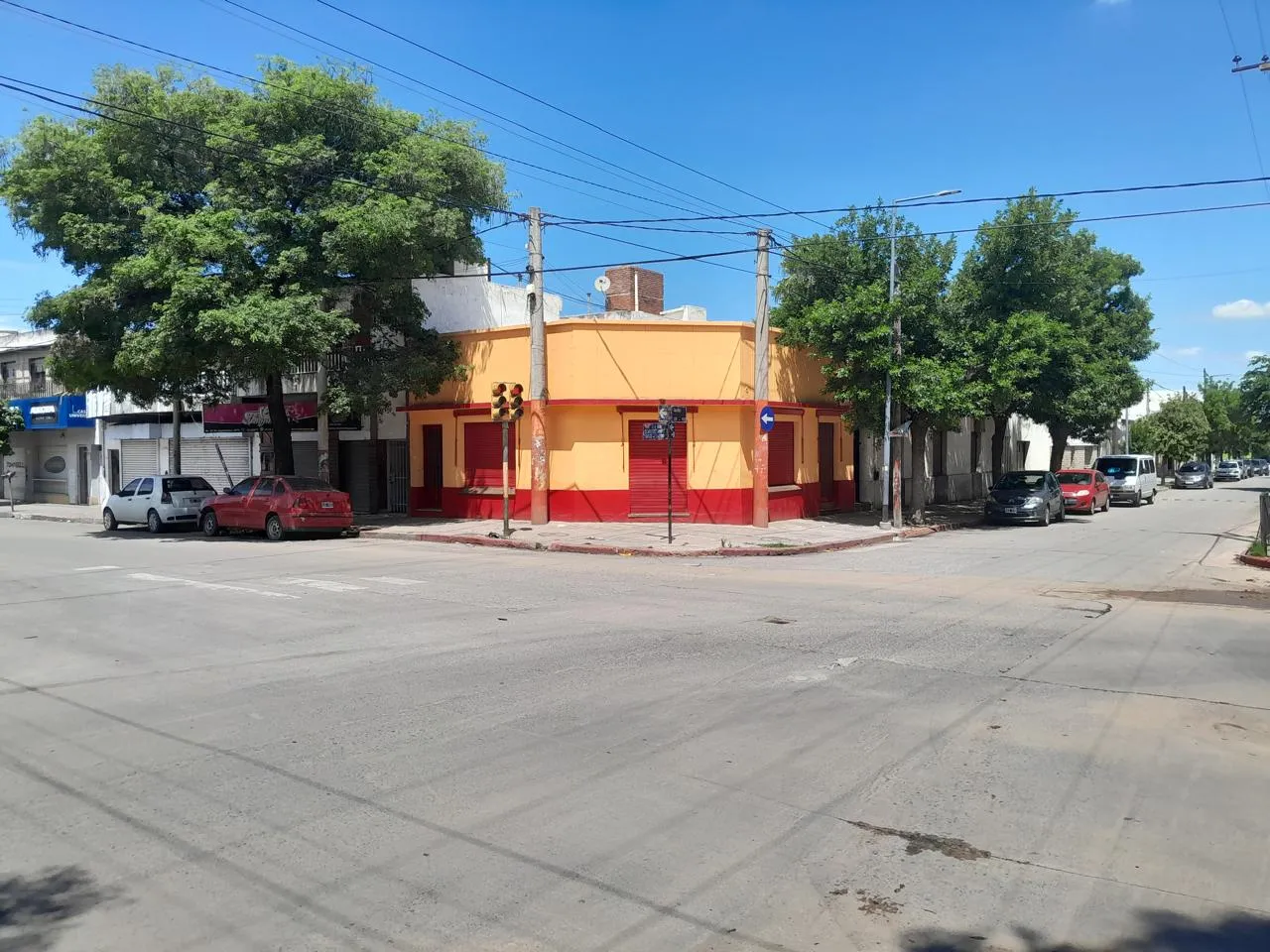 DALE QUE ACÁ TU NEGOCIO VUELA! LOCAL ESQUINA