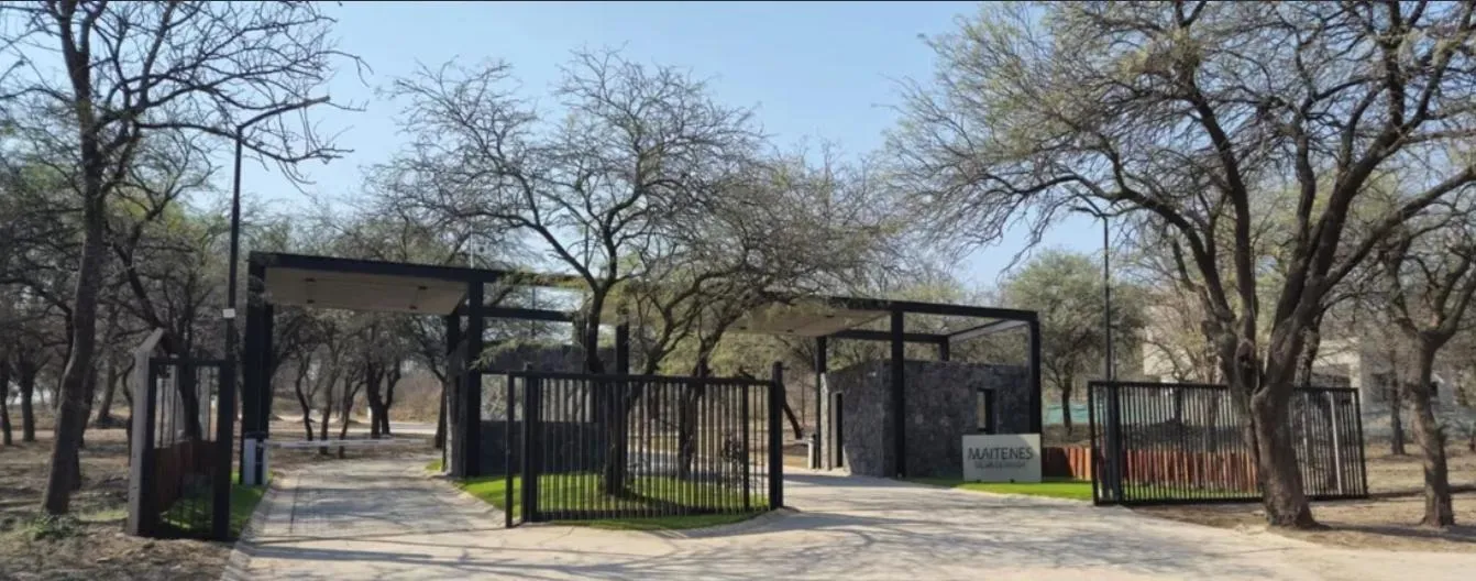 Lote con vistas de 460 m² EN VENTA, en Maitenes de La Deseada