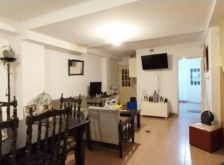 Casa · 165m² · 4 Ambientes · 2 Cocheras