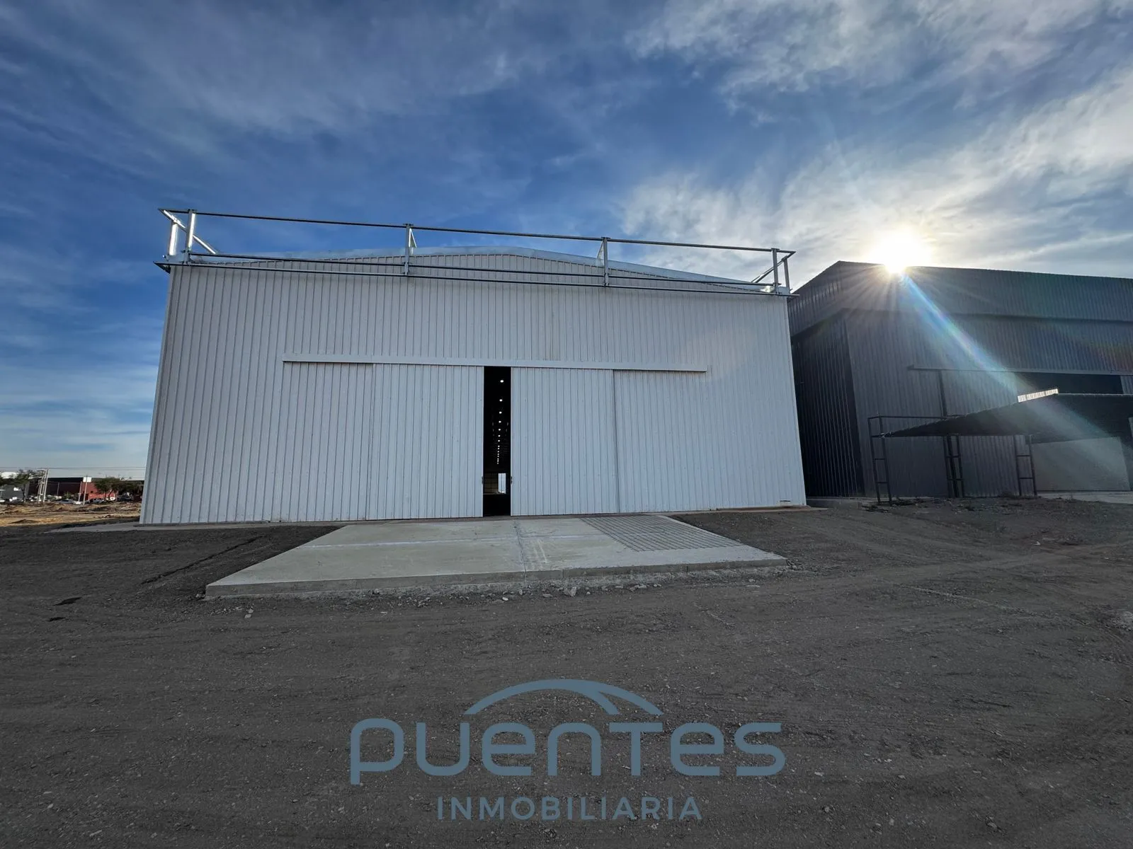 Venta de Nave Industrial en Polo 52 – 2241 m² Cubiertos – Seguridad 24 h