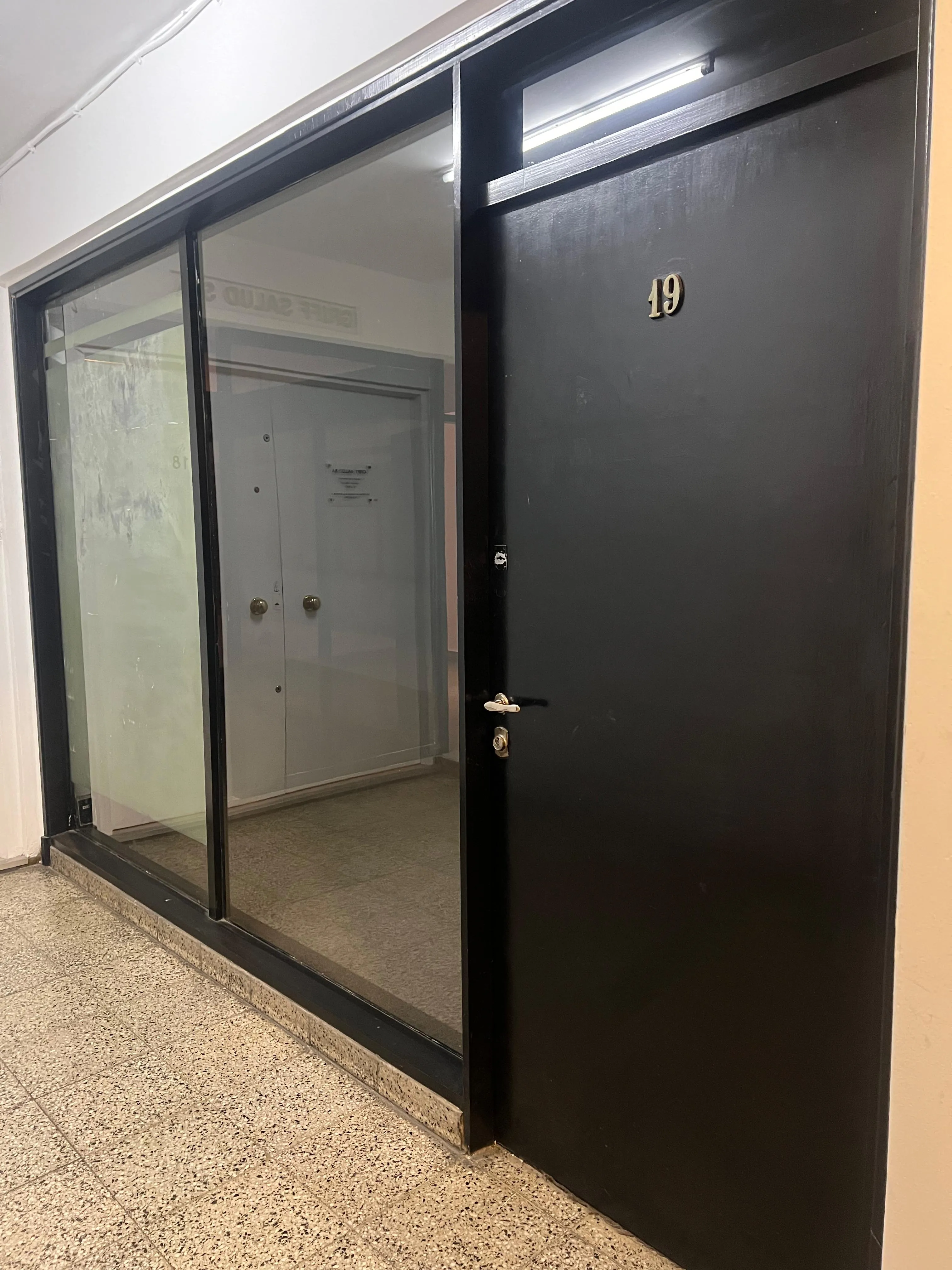 Alquilo oficina en pleno centro